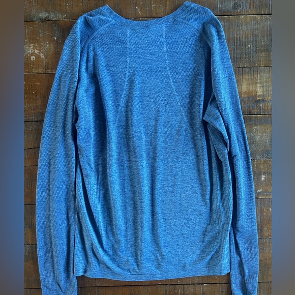 Men’s LULULEMON Blue Long Sleeve Swiftly Tee Large - Picture 2 of 4